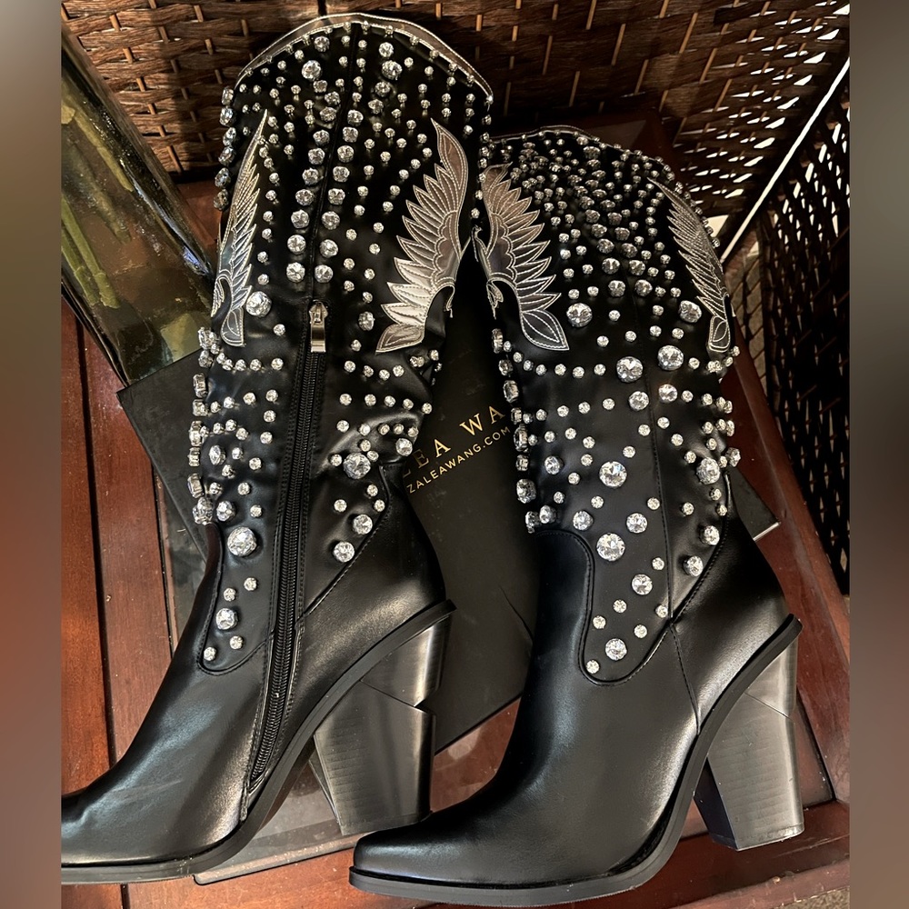 Azalea Wang Upbeat Western Boots